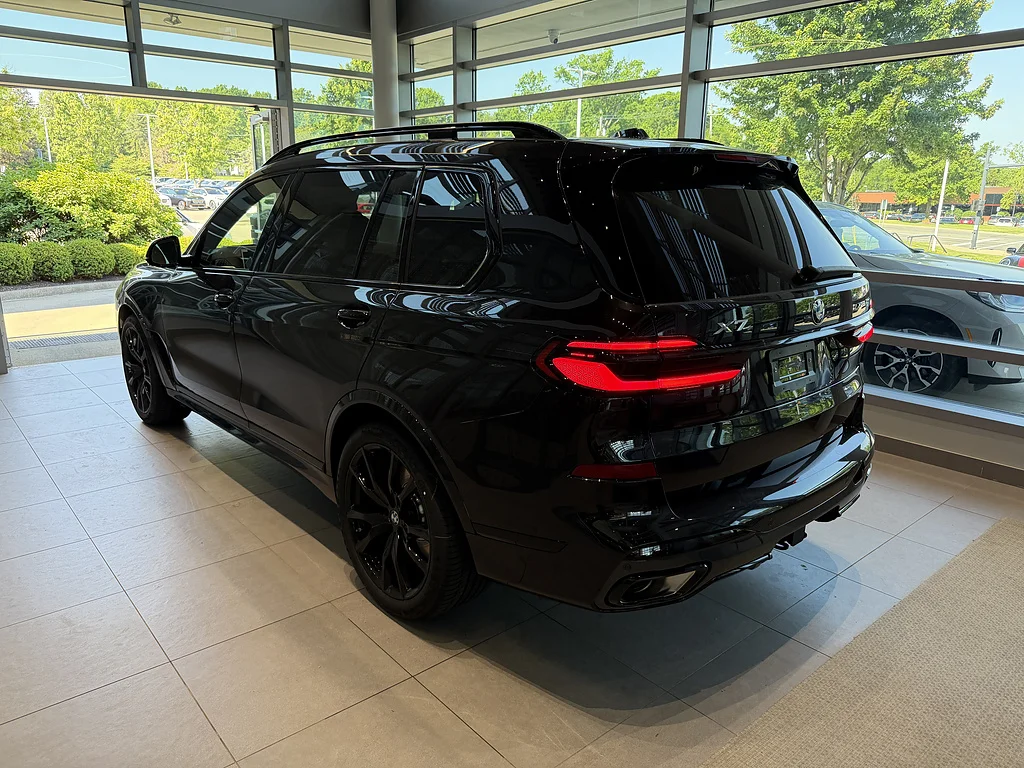 New 2027 Black Sapphire Metallic BMW xDrive40i image 4