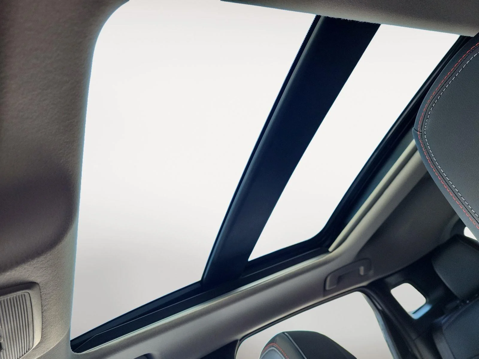 2026 Nissan KICKS SR AWD - Photo 18