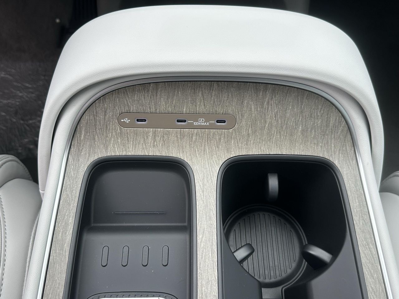 New 2026 Creamy White Pearl Hyundai Blue SEL 7P image 29