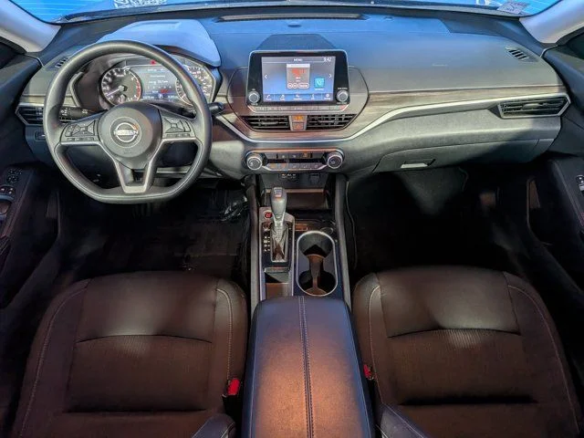 2024 Nissan Altima SV - Photo 14