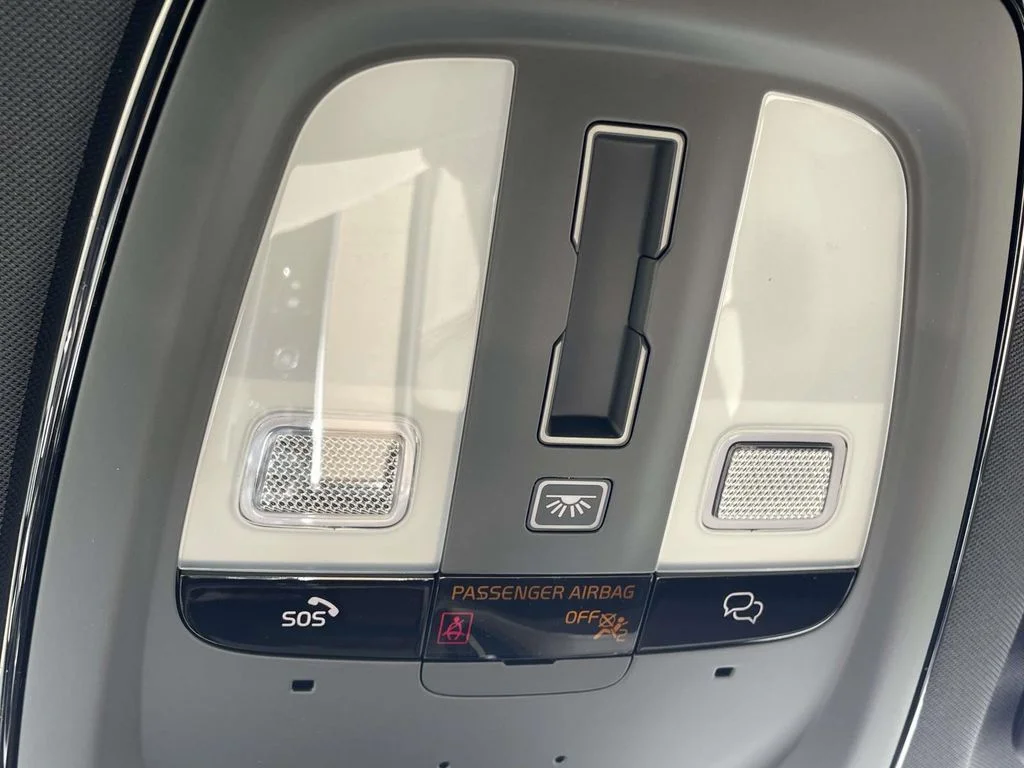 New 2026 Aurora Silver Volvo Plus image 23