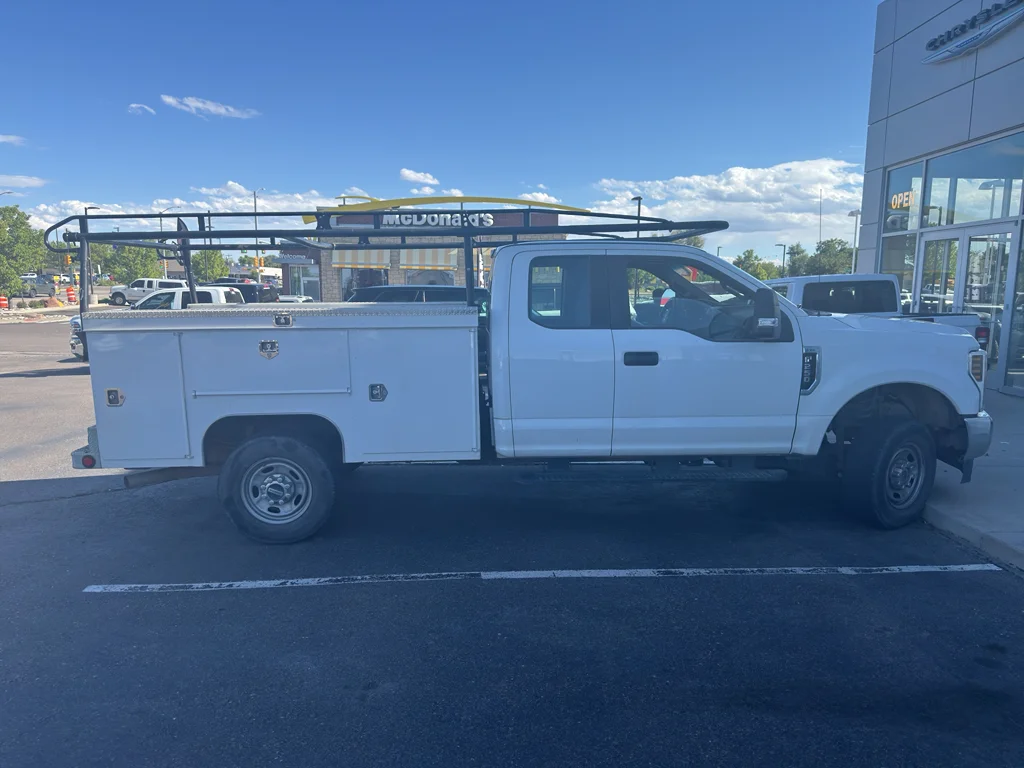 Used 2019 Oxford White Ford XL image 6