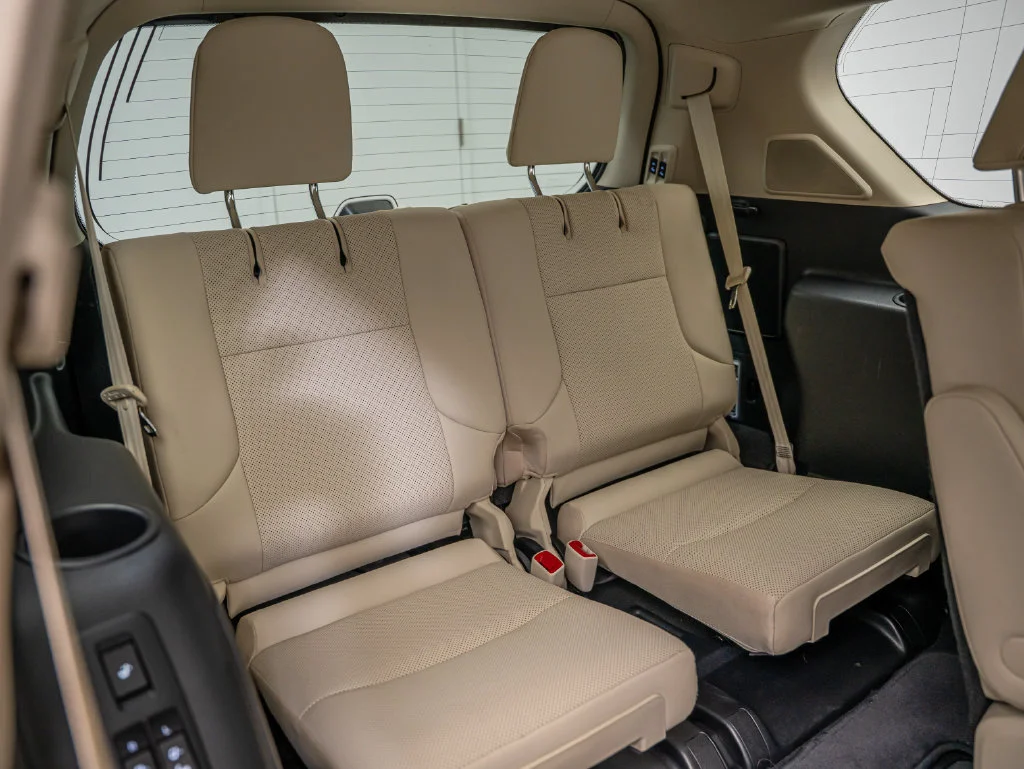 Certified Used 2023 Eminent White Pearl Lexus 460 image 46