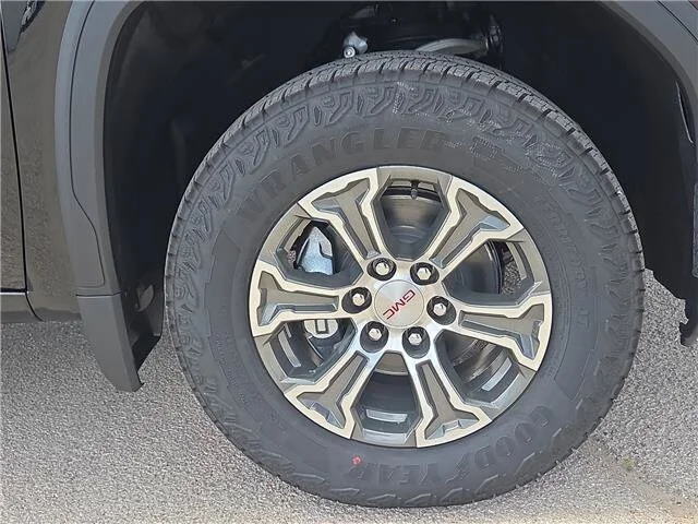 New 2026 Onyx Black GMC SLT image 7