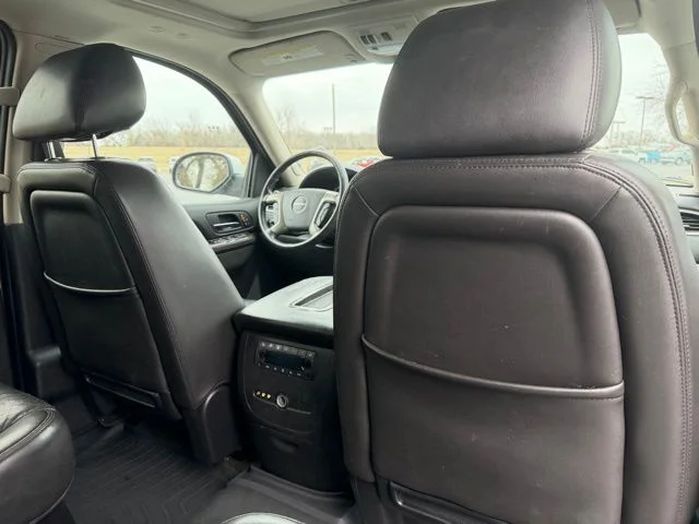 Used 2014 Silver GMC Denali image 10