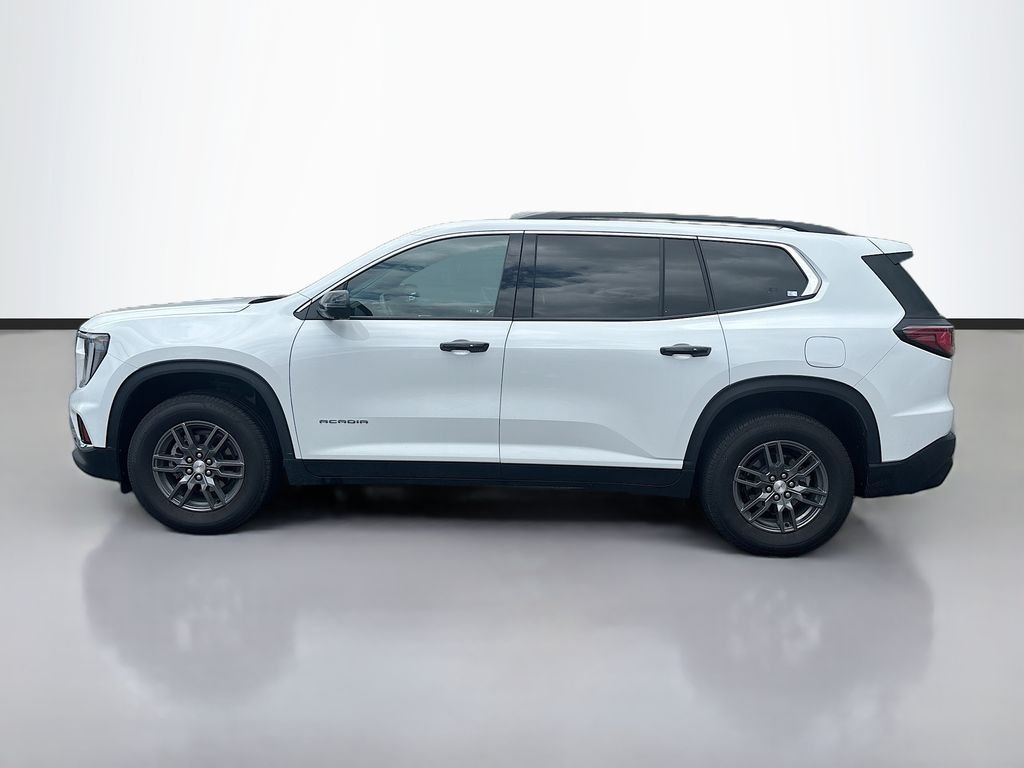 Used 2025 Summit White GMC Elevation image 6