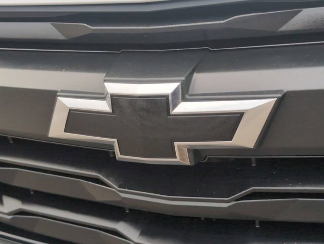 Used 2024 Summit White Chevrolet Trail Boss image 29