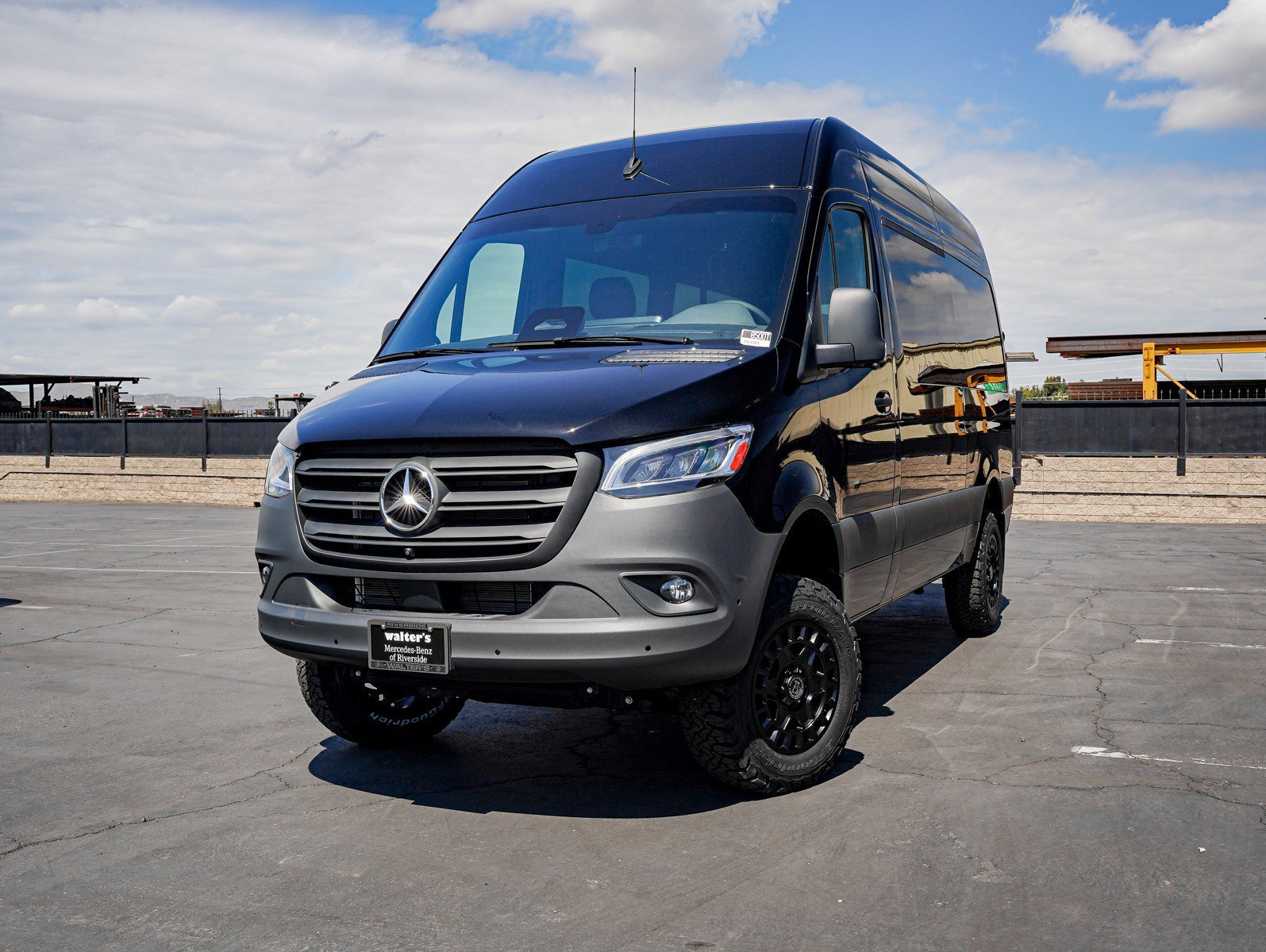 2026 Mercedes-Benz Sprinter 2500 144 WB HO AWD's photo