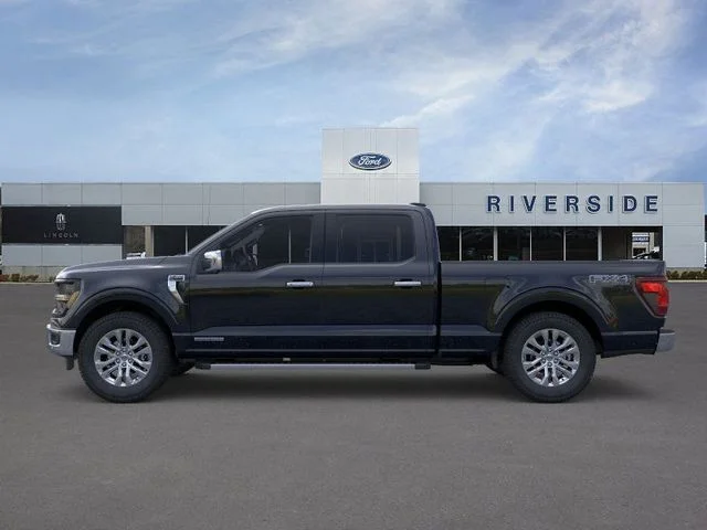 2025 Ford F-150 XLT - Photo 3