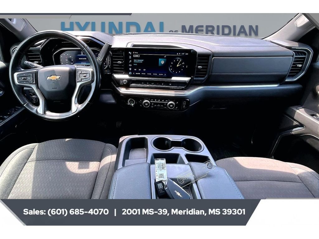 2024 Chevrolet Silverado 1500 LT - Photo 13
