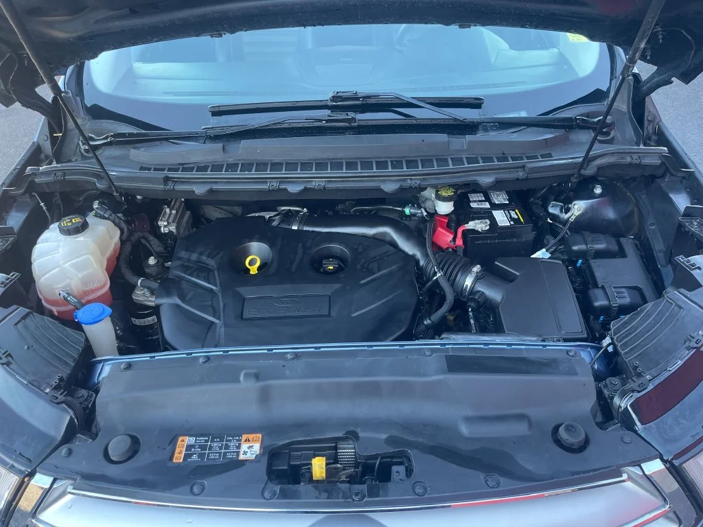 Used 2018 Blue Ford SEL image 33