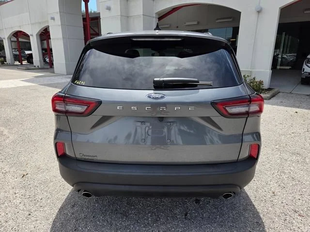 2025 Ford Escape ST-Line - Photo 11