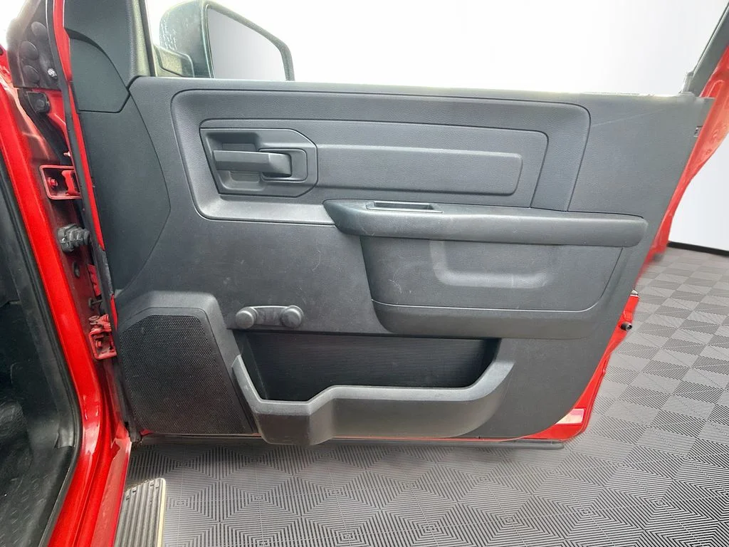 Used 2017 Red Ram Tradesman image 28