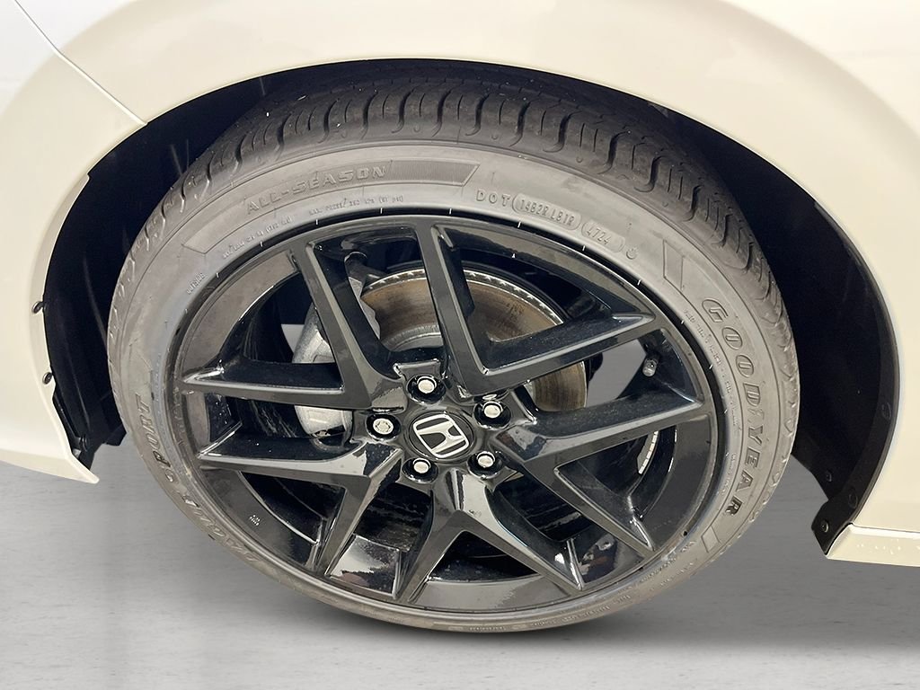 2026 Honda Civic Hatchback Sport - Photo 11