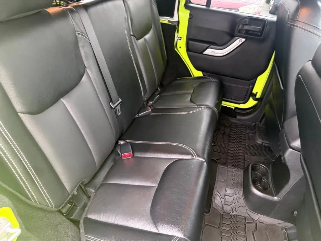 Used 2017 Green Jeep Unlimited Sahara image 54