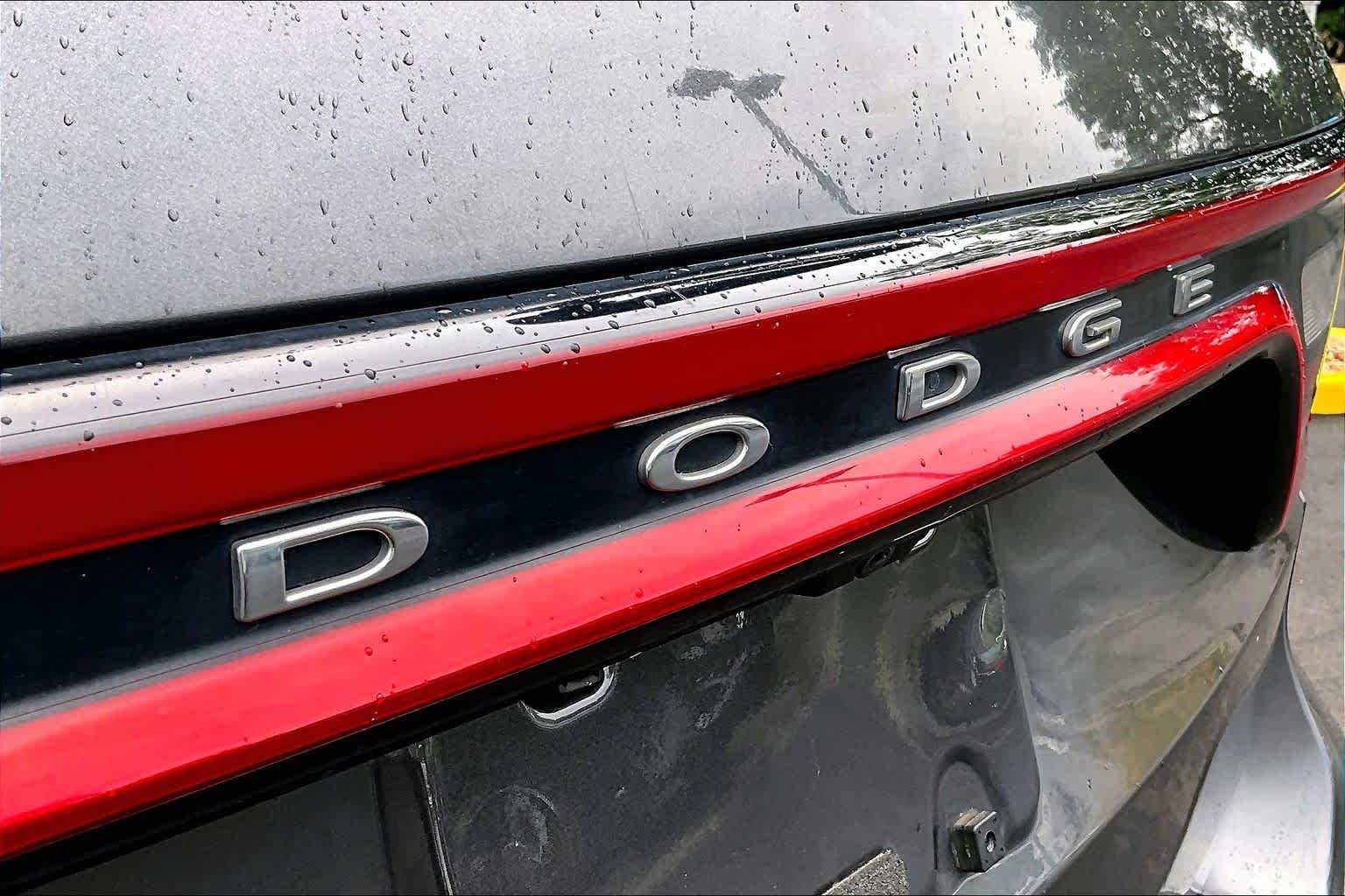Used 2018 Granite Clearcoat Dodge SXT image 31