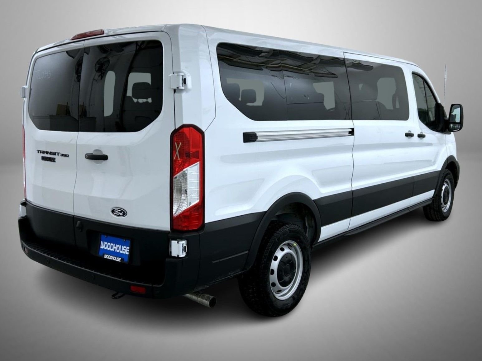 New 2026 Oxford White Ford XL image 5