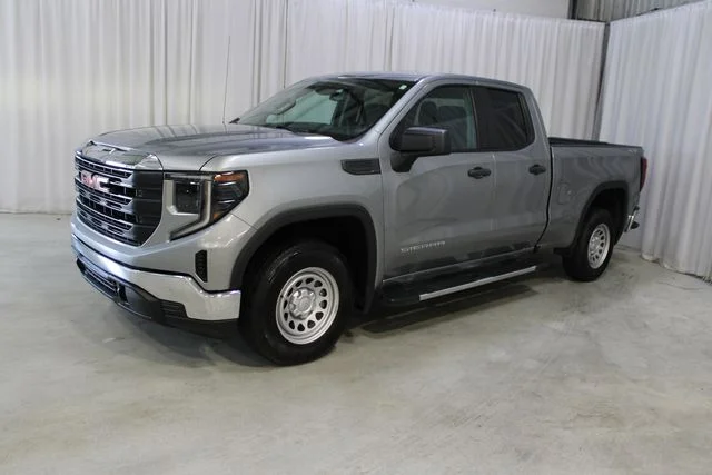Used 2023 Silver GMC Pro image 24