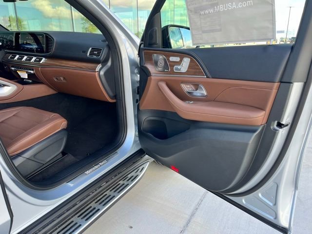 2026 Mercedes-Benz GLS Base - Photo 51