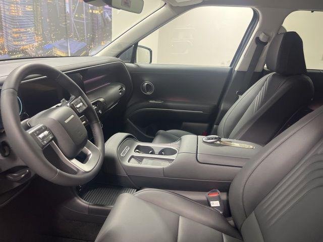 New 2026 Gray Hyundai SEL Premium FWD image 10