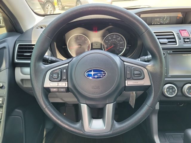 Used 2017 Gray Subaru 2.5i image 26