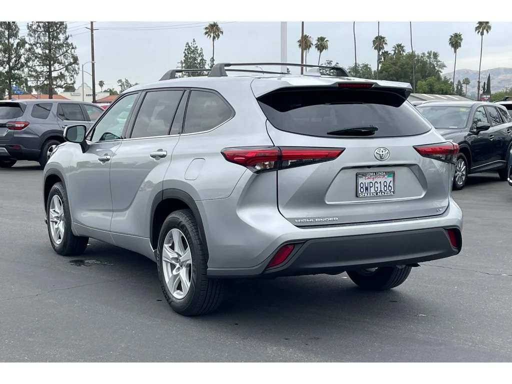 Used 2021 Celestial Silver Metallic Toyota LE image 4