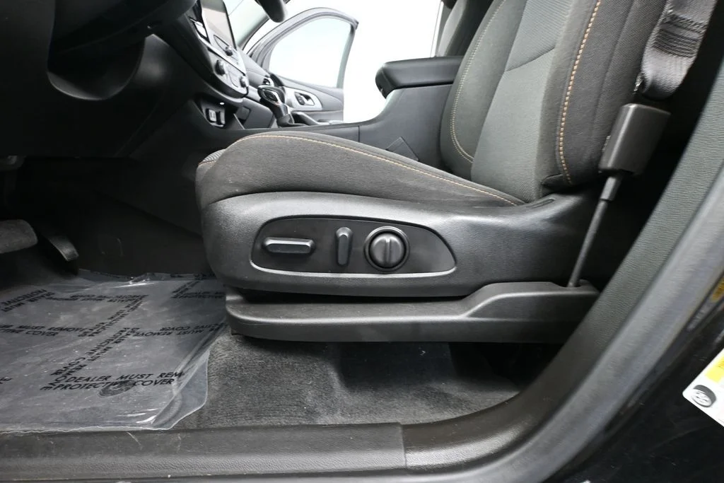 Used 2021 Black Chevrolet LT image 25
