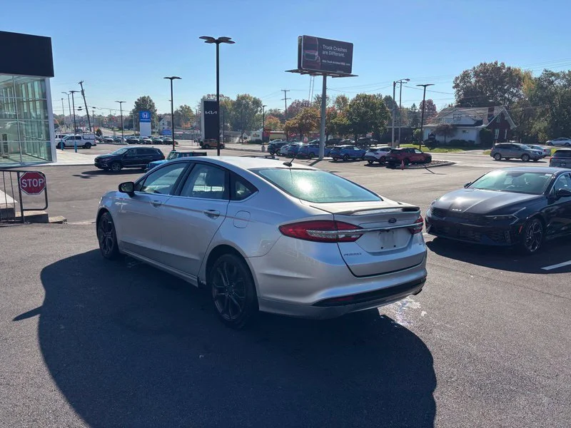 Used 2018 Silver Ford SE image 6