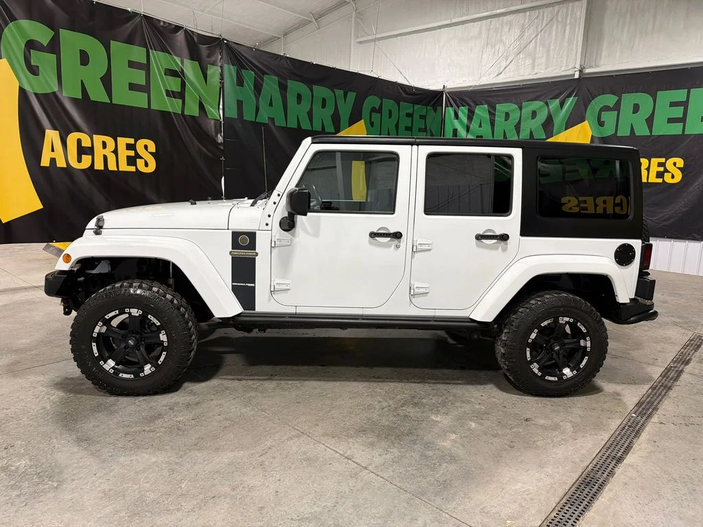 Used 2018 Bright White Clearcoat Jeep Freedom Edition image 3