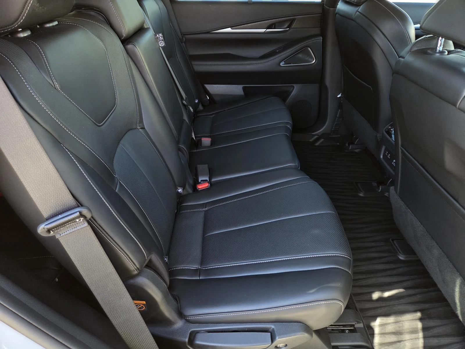 Used 2025 Harbor Gray INFINITI SENSORY image 39