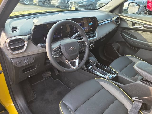 Used 2024 Nitro Yellow Metallic Chevrolet ACTIV image 32