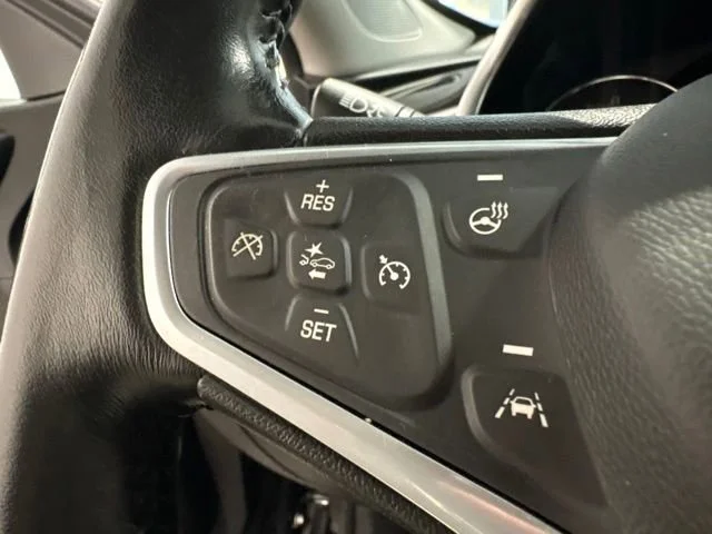 Used 2022 Mosaic Black Metallic Chevrolet Premier image 16