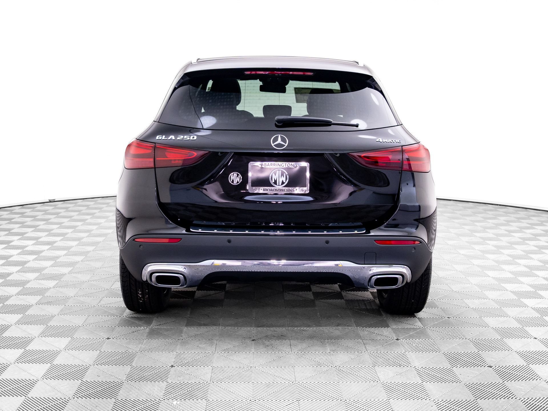 New 2026 Black Mercedes-Benz GLA 250 image 4
