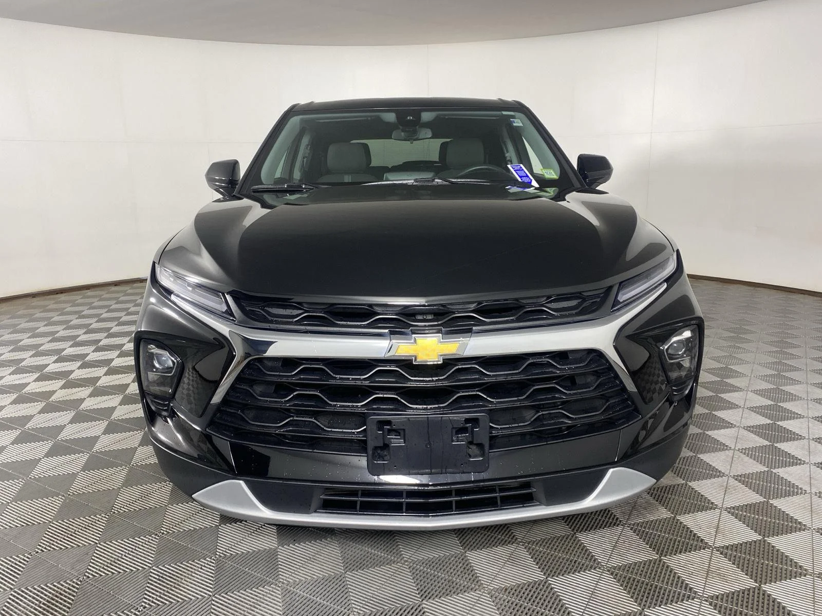 Used 2023 Black Chevrolet LT image 2