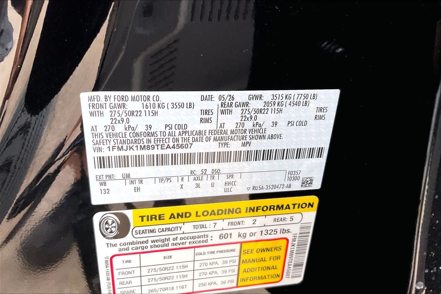New 2026 Agate Black Metallic Ford MAX Platinum® image 21