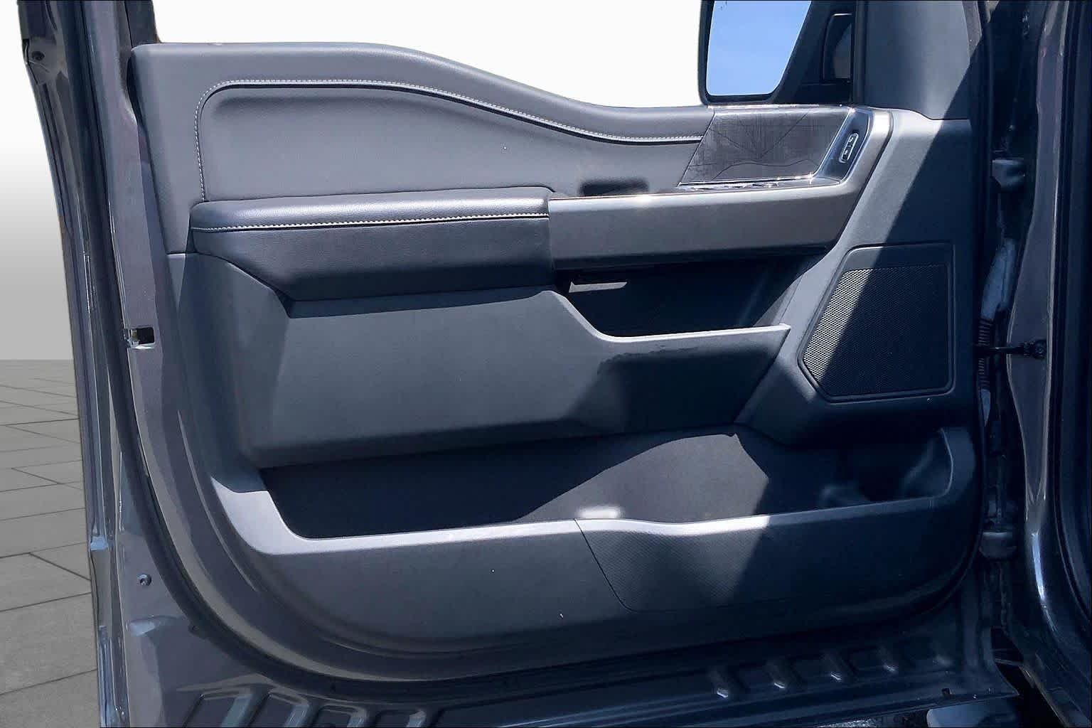 Used 2022 Carbonized Gray Ford XLT image 22