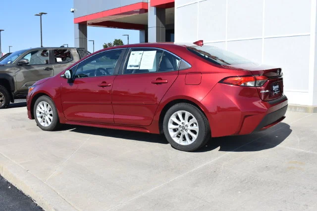 Used 2022 Red Toyota XLE image 7