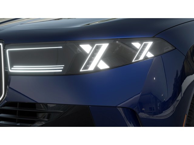New 2027 Tanzanite Blue II Metallic BMW 40 xDrive image 6