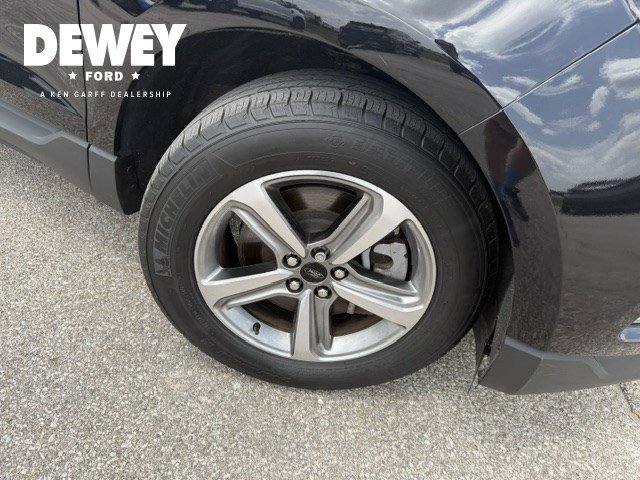 Used 2024 Black Metallic Ford SEL image 38