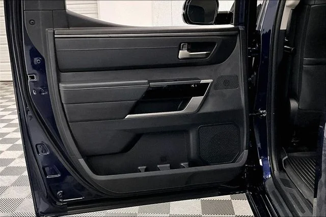 2023 Toyota Tundra Limited - Photo 22
