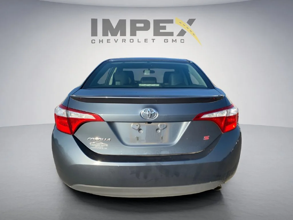Used 2015 Gray Toyota S Plus image 4