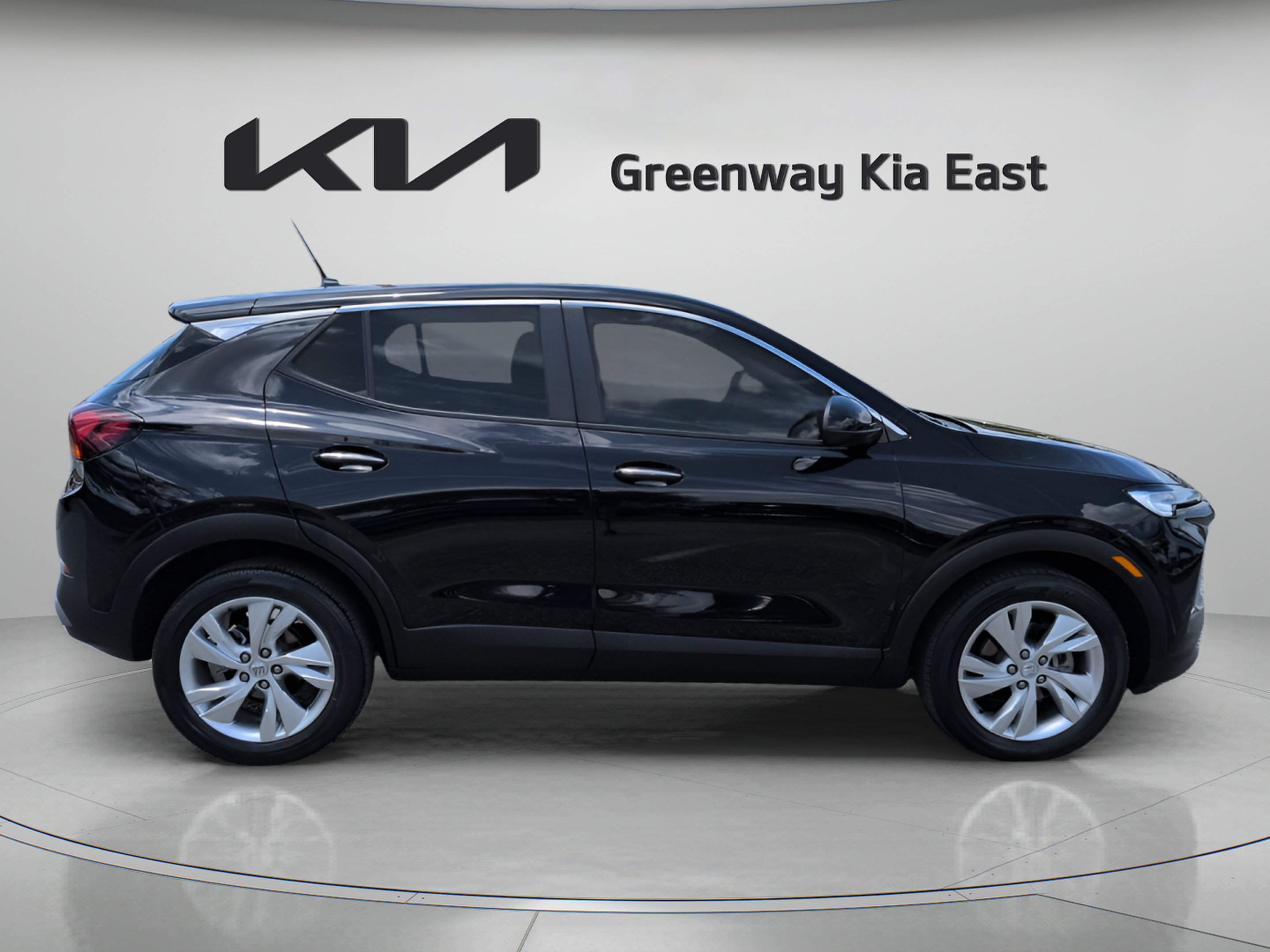 Used 2024 Ebony Twilight Metallic Buick Preferred image 5