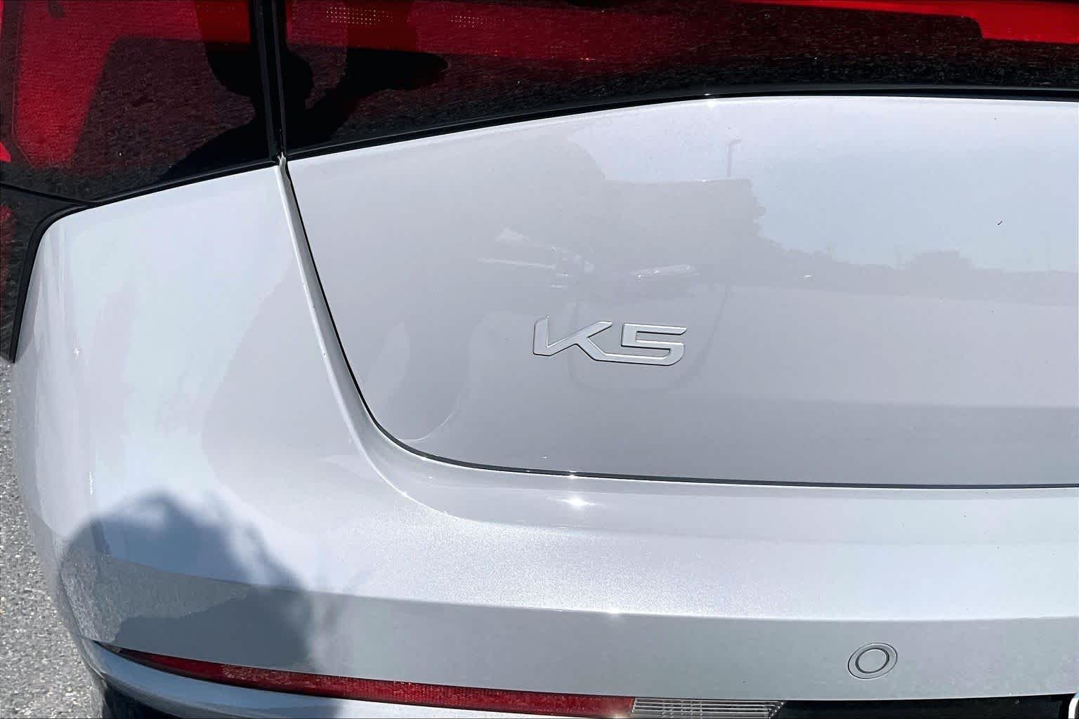 Used 2025 Wolf Gray Kia GT-Line image 31