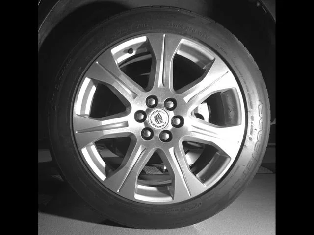 Used 2014 GRAPHITE METALLIC Cadillac Performance Collection image 12