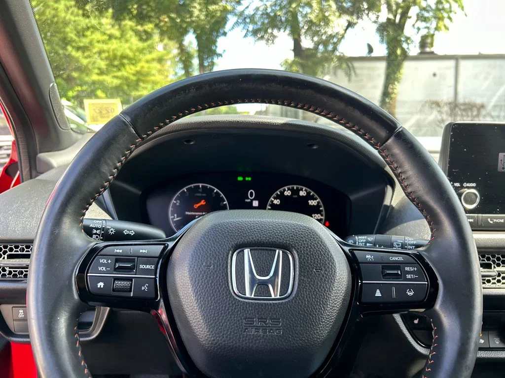 Used 2024  Honda Sport image 11