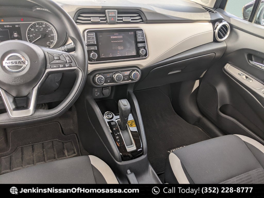 Used 2022 Black Nissan 1.6 SV image 29