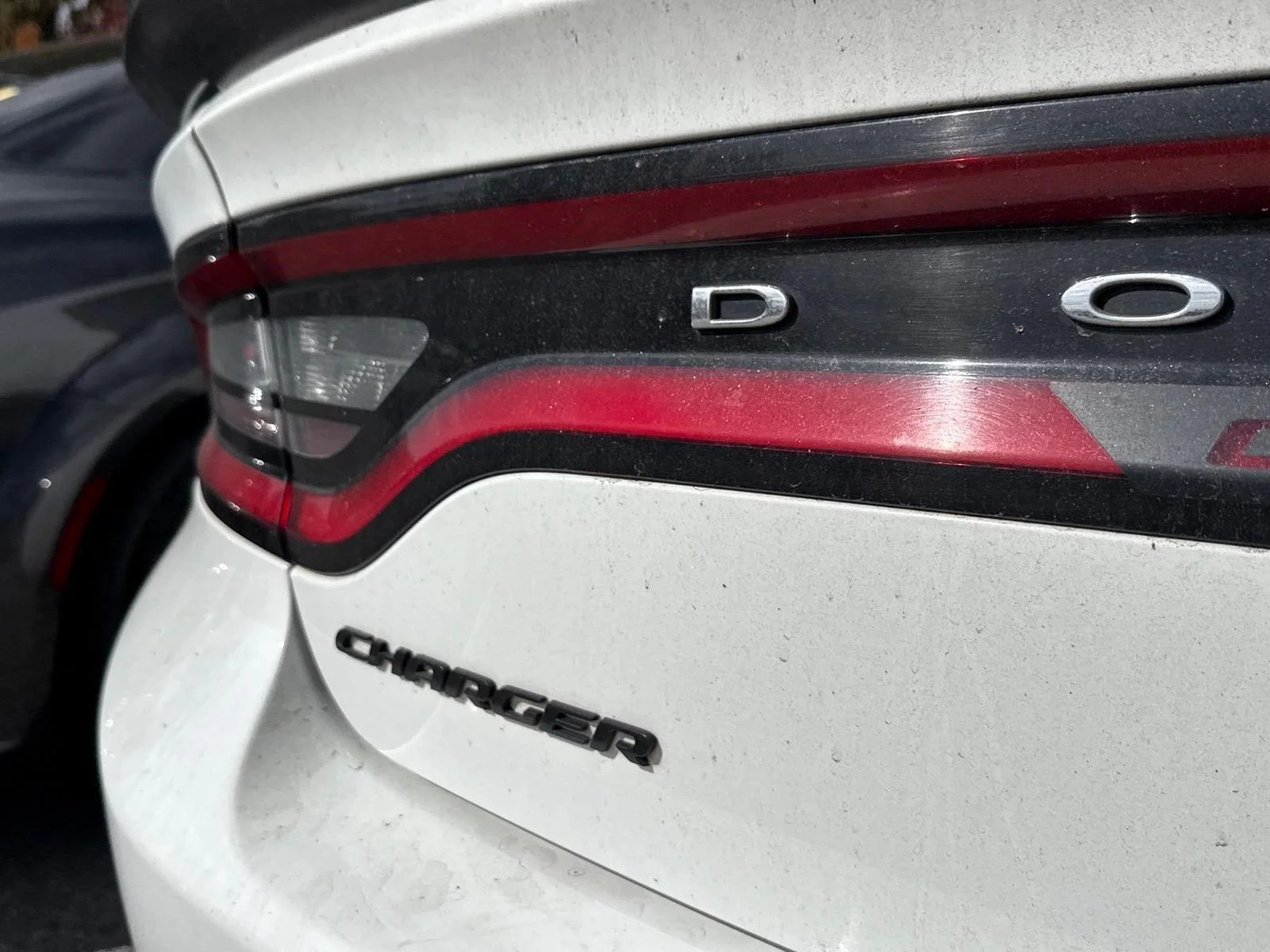 Used 2018  DAIMLER DODGE SXTPLUS image 16
