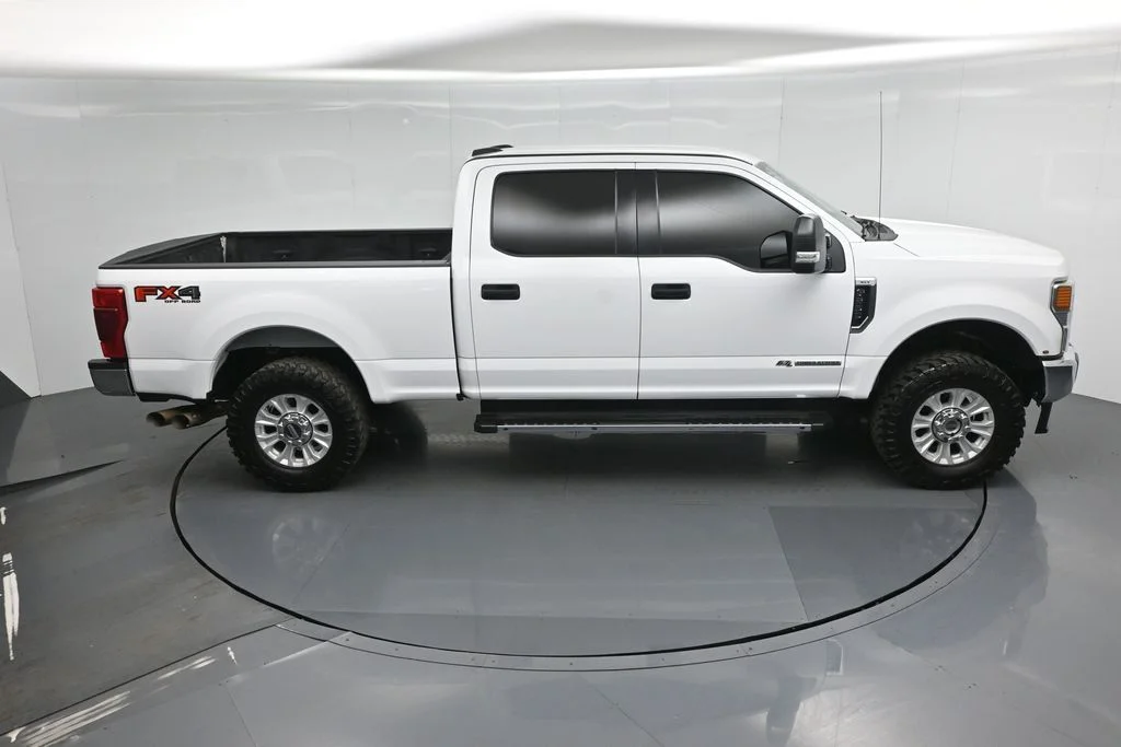 Used 2021 White Ford XLT image 34