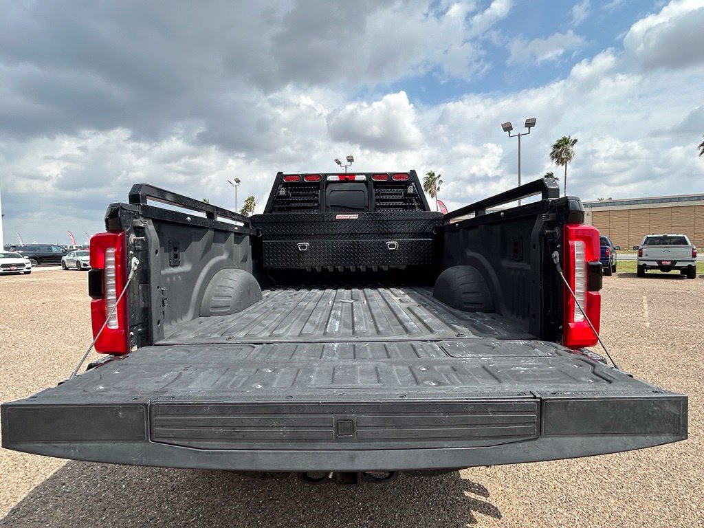 Used 2024 Black Ford Lariat image 9