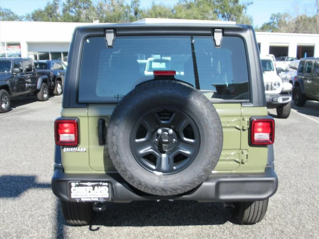 New 2026 41 Jeep Sport image 5
